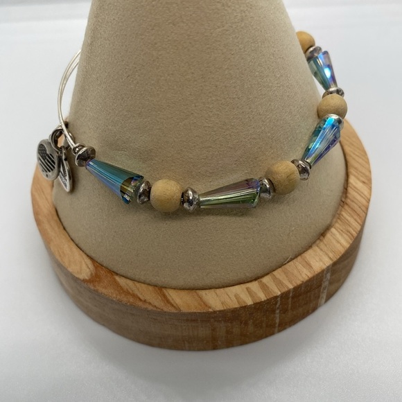 Alex and Ani Crystal & Wood Beaded Bangle Bracelet/Silver Finish/NWOT - Picture 3 of 5